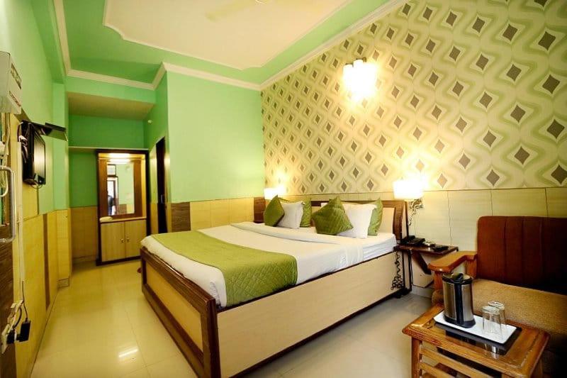 Hotel Golden Heritage Deluxe Jaipur Ngoại thất bức ảnh