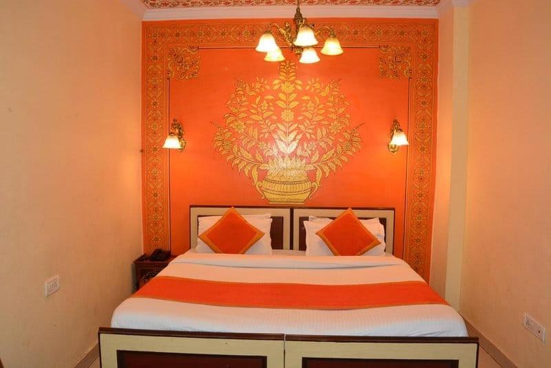 Hotel Golden Heritage Deluxe Jaipur Ngoại thất bức ảnh